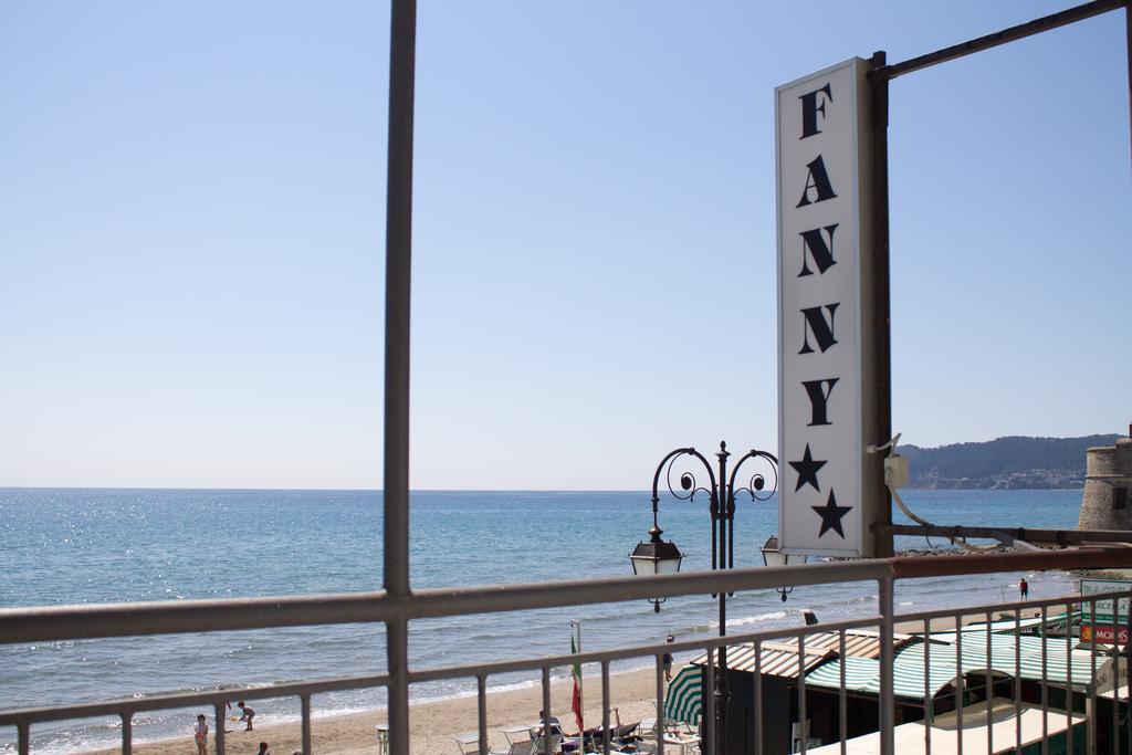 Albergo Fanny Alassio Extérieur photo